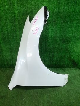 КРЫЛО НА TOYOTA CROWN GRS200