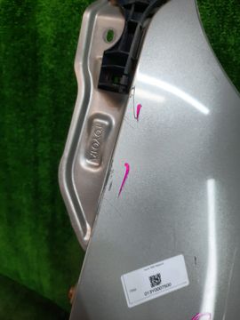 КРЫЛО НА TOYOTA COROLLA NZE121