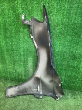 КРЫЛО НА MITSUBISHI GALANT FORTIS CY4A