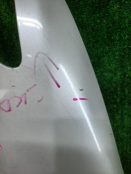 КРЫЛО НА NISSAN SERENA C26