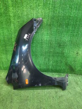 КРЫЛО НА HONDA STREAM RN1