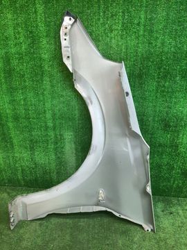 КРЫЛО НА TOYOTA OPA ZCT10