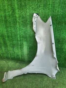 КРЫЛО НА TOYOTA COROLLA NZE121