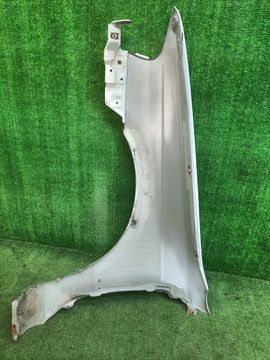 КРЫЛО НА NISSAN SUNNY B15