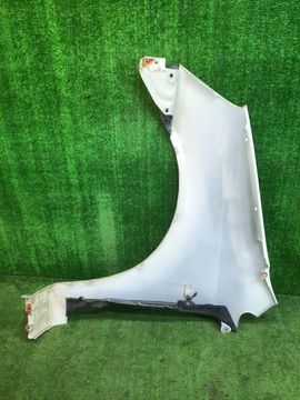 КРЫЛО НА HONDA STREAM RN1