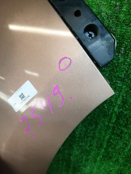 КРЫЛО НА NISSAN SERENA C26