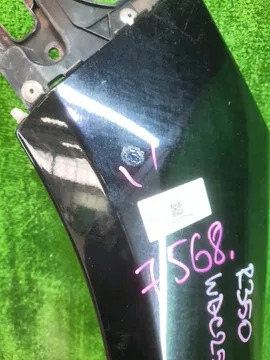 КРЫЛО НА MERCEDES-BENZ R350 W251