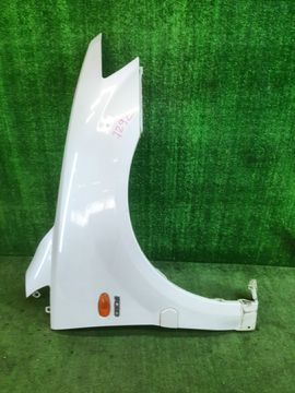 КРЫЛО НА MITSUBISHI CHARIOT GRANDIS N84W