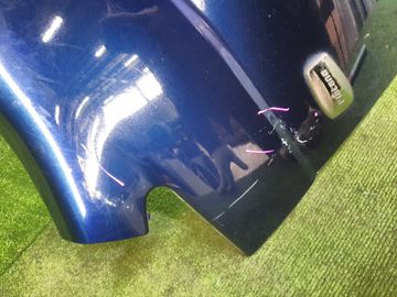 КРЫЛО НА TOYOTA ISIS ZNM10G