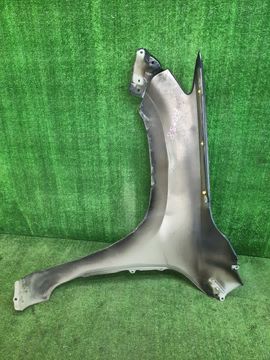 КРЫЛО НА TOYOTA VANGUARD ACA38