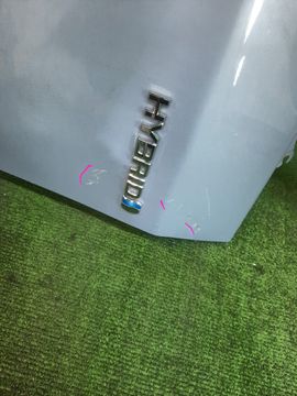 КРЫЛО НА TOYOTA PRIUS ZVW30