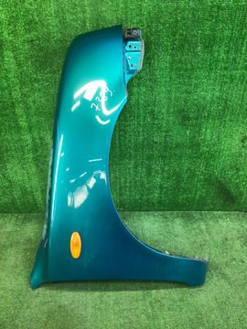 КРЫЛО НА NISSAN MARCH K11