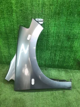 КРЫЛО НА NISSAN TIIDA C11