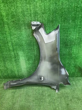 КРЫЛО НА NISSAN TIIDA C11