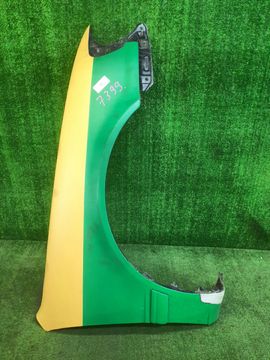 КРЫЛО НА TOYOTA COROLLA AE111