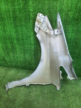 КРЫЛО НА TOYOTA PRIUS ZVW30