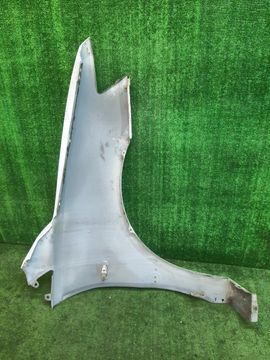 КРЫЛО НА MITSUBISHI CHARIOT GRANDIS N84W