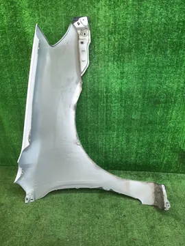 КРЫЛО НА TOYOTA COROLLA NZE121
