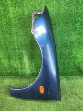 КРЫЛО НА MITSUBISHI LIBERO CD2V