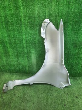 КРЫЛО НА TOYOTA COROLLA FIELDER ZRE142G