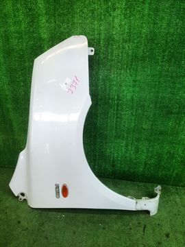 КРЫЛО НА MITSUBISHI DION CR9W