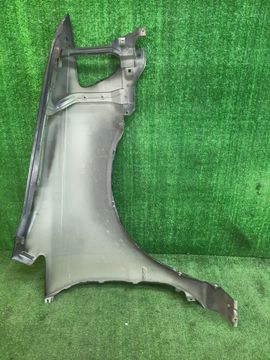 КРЫЛО НА NISSAN BASSARA JU30