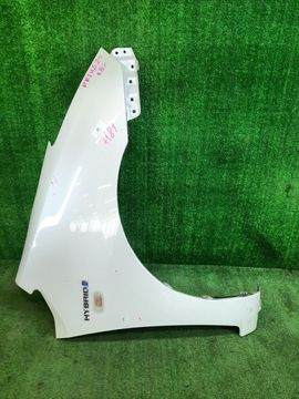 КРЫЛО НА TOYOTA PRIUS NHW20
