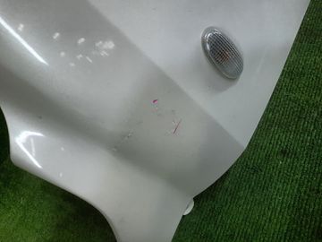 КРЫЛО НА MAZDA DEMIO DY5W