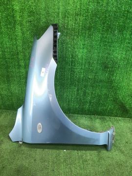 КРЫЛО НА MAZDA DEMIO DY5W