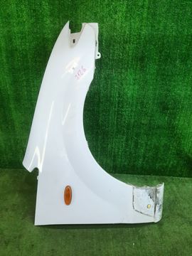 КРЫЛО НА MAZDA PREMACY CP8W