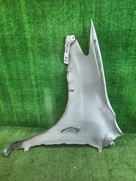 КРЫЛО НА MAZDA MPV LW3W