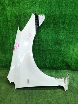 КРЫЛО НА HONDA STREAM RN1