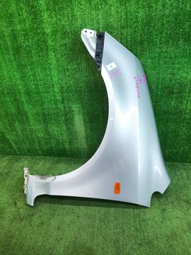 КРЫЛО НА HONDA STREAM RN1
