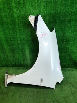 КРЫЛО НА HONDA STREAM RN1