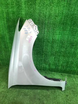 КРЫЛО НА TOYOTA AXIO NZE161