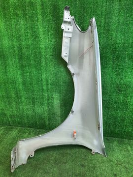 КРЫЛО НА NISSAN CEFIRO A33