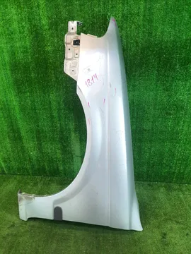 КРЫЛО НА NISSAN SUNNY B15