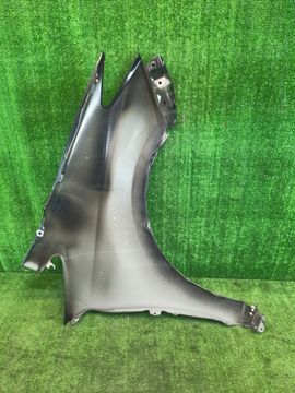 КРЫЛО НА TOYOTA WISH ZGE20