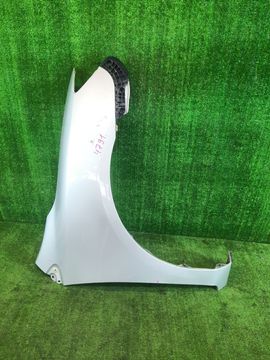 КРЫЛО НА TOYOTA FIELDER NZE141