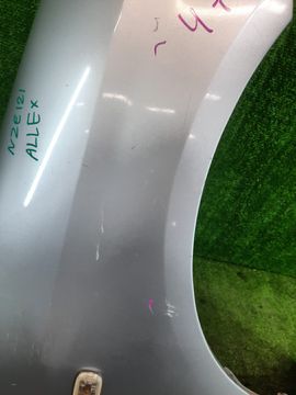 КРЫЛО НА TOYOTA ALLEX NZE121