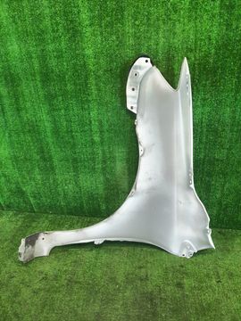 КРЫЛО НА TOYOTA FIELDER ZRE142