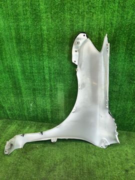КРЫЛО НА TOYOTA FIELDER NZE144