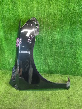 КРЫЛО НА TOYOTA FIELDER NZE144