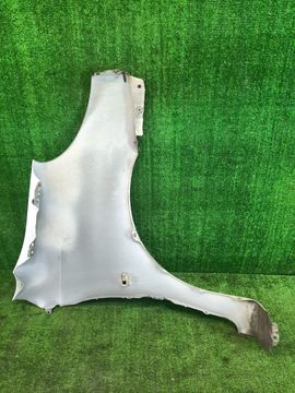 КРЫЛО НА TOYOTA FUNCARGO NCP20