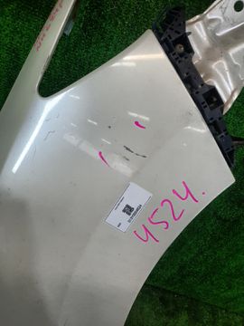 КРЫЛО НА HONDA FIT GP5