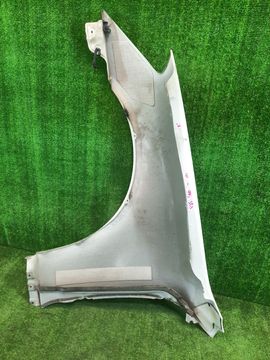 КРЫЛО НА NISSAN SKYLINE V35