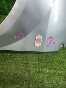 КРЫЛО НА TOYOTA WILL VS NZE127