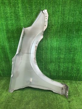 КРЫЛО НА TOYOTA OPA ZCT10