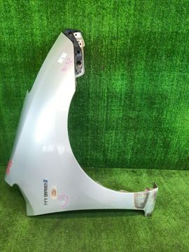КРЫЛО НА TOYOTA PRIUS NHW20