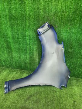 КРЫЛО НА TOYOTA YARIS KSP210